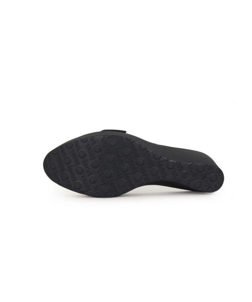 Elegant Black Wedge sandals with a single strap, adjustable buckle and breathable insoles