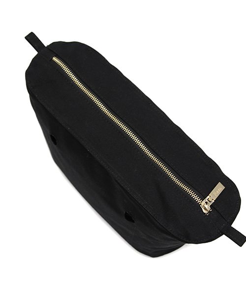 The Black Inner is made from quality canvas and can be removed from any of fenn's tote bags