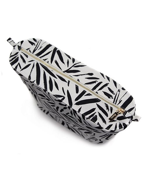 The Pattern Inner is made from quality canvas and can be removed from any of fenn's tote bags